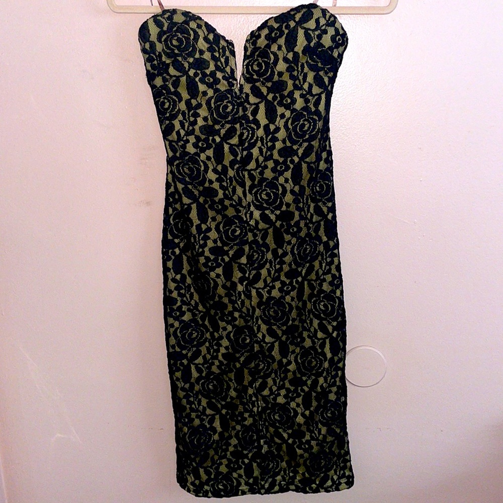 Womens M Strapless Lace Tan and Gold Dress